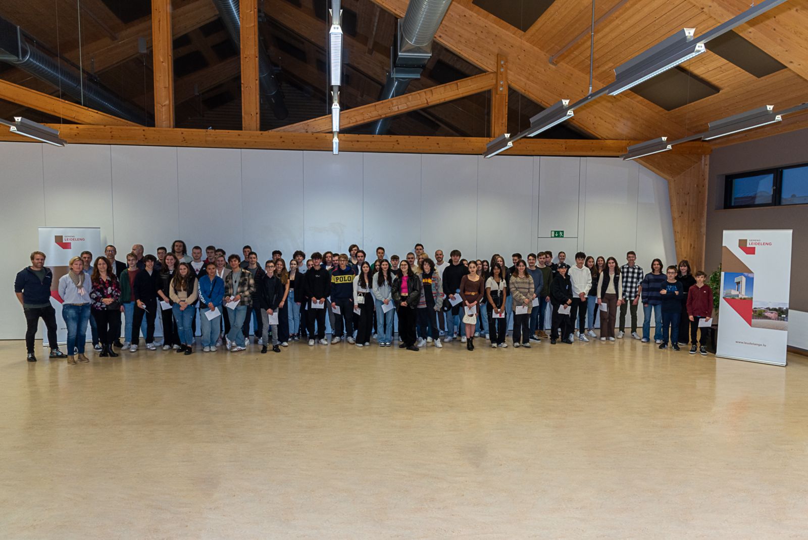Remise des primes aux élèves méritants