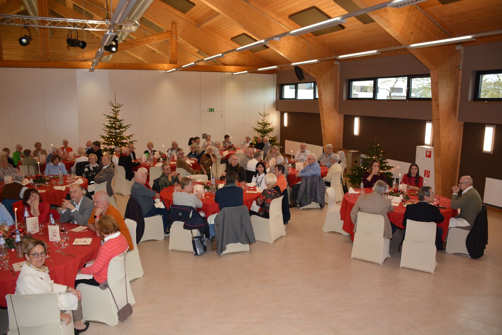 Fête de Noël pour le troisième âge 2024
