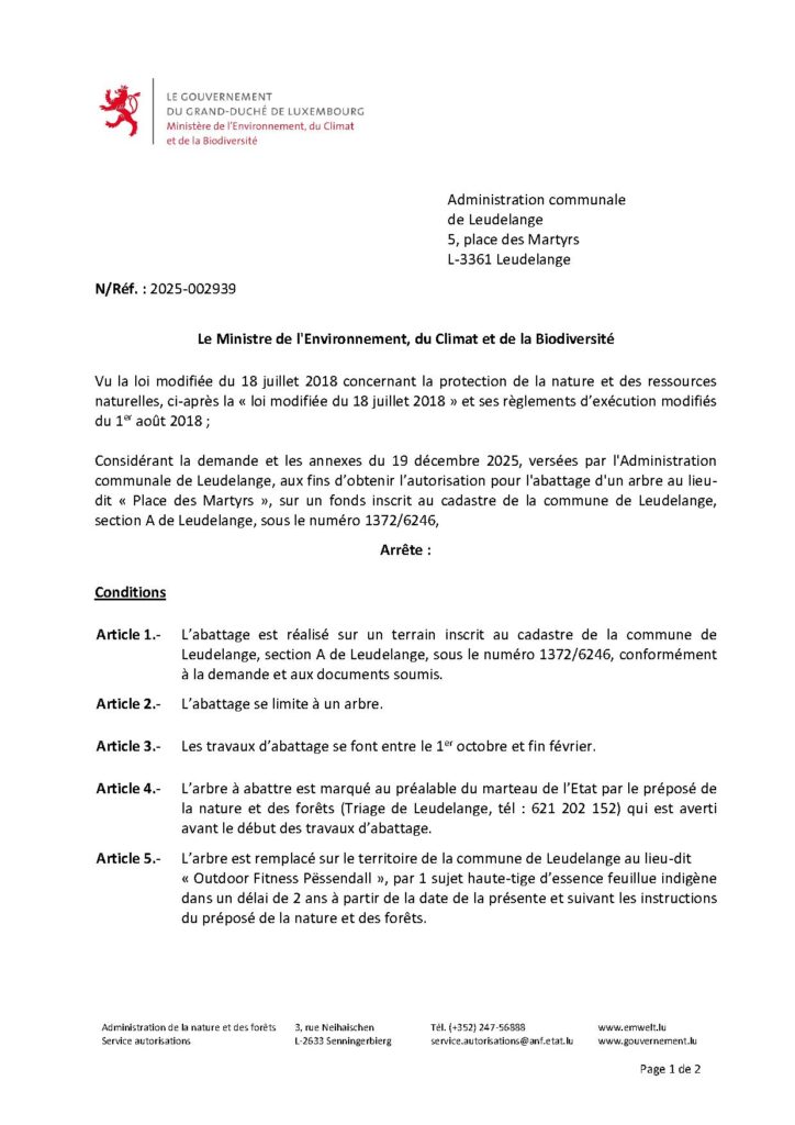 Abattage d&rsquo;un arbe au lieu-dit « Place des Martyrs »